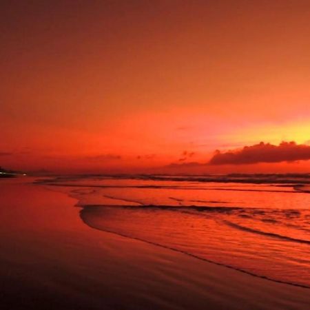 Apartamento Temporada Pe Na Areia มอนกากวา ภายนอก รูปภาพ